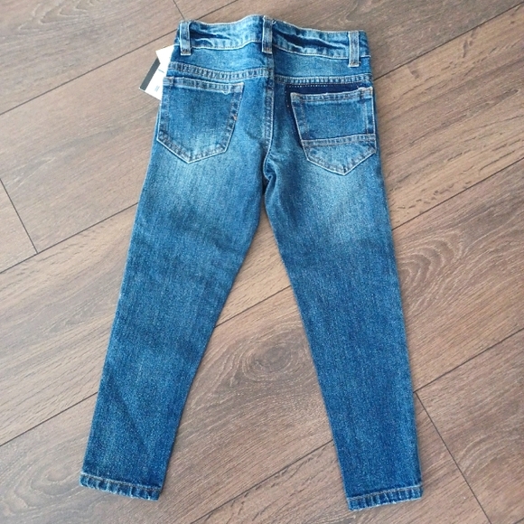 5/$25✨️Patchwork Girl Jeans - Picture 2 of 3